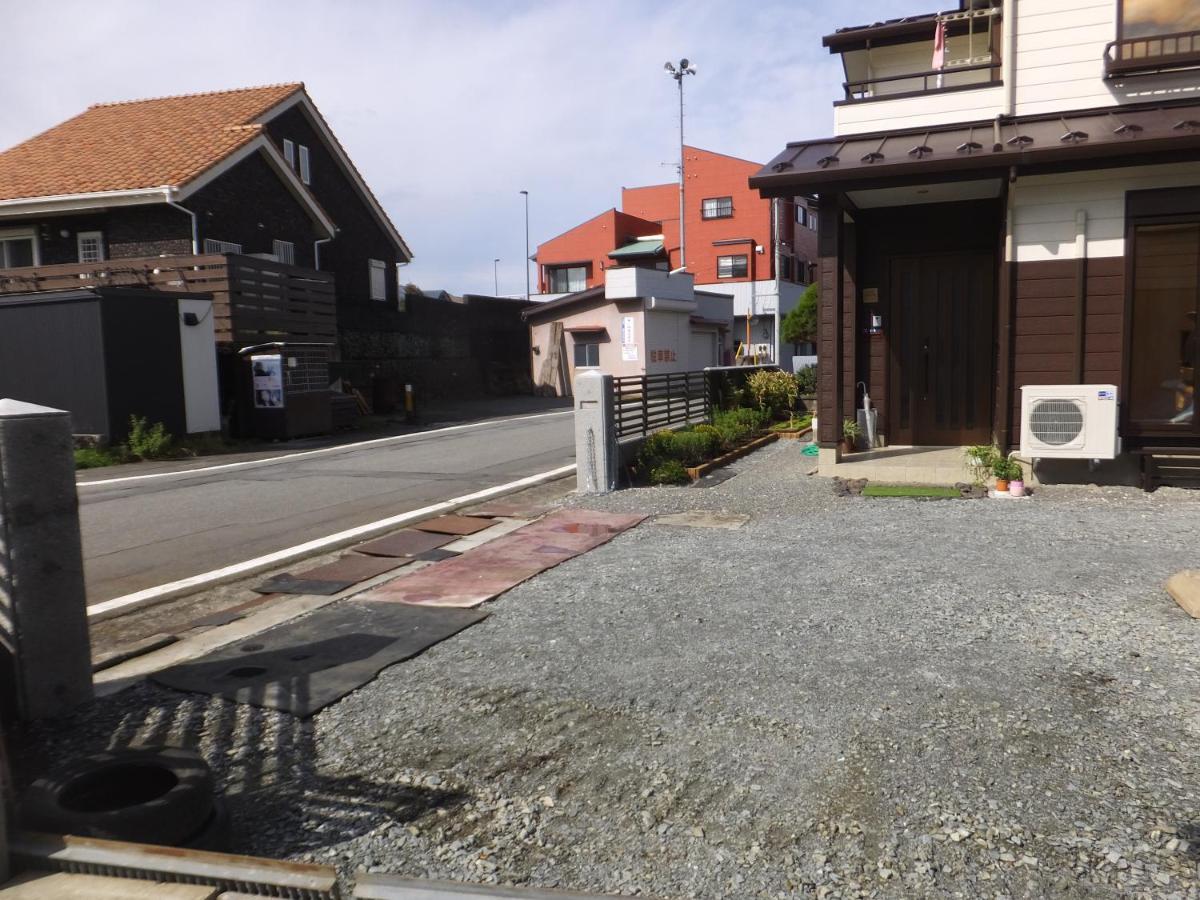 Link House Hotel Fujiyoshida Buitenkant foto