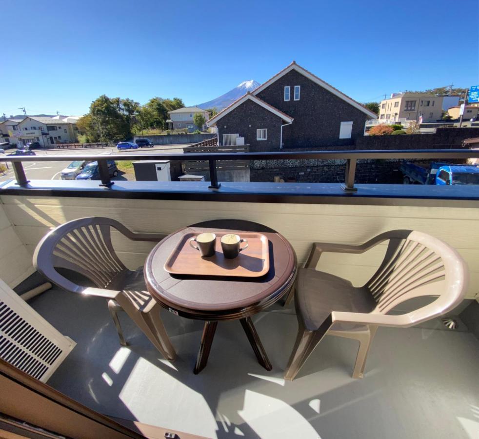 Link House Hotel Fujiyoshida Buitenkant foto