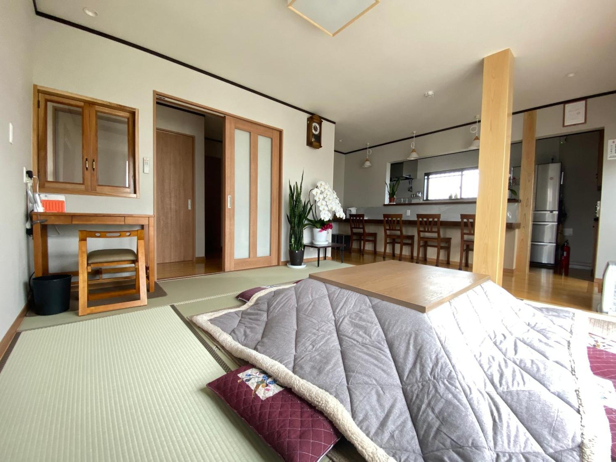 Link House Hotel Fujiyoshida Buitenkant foto